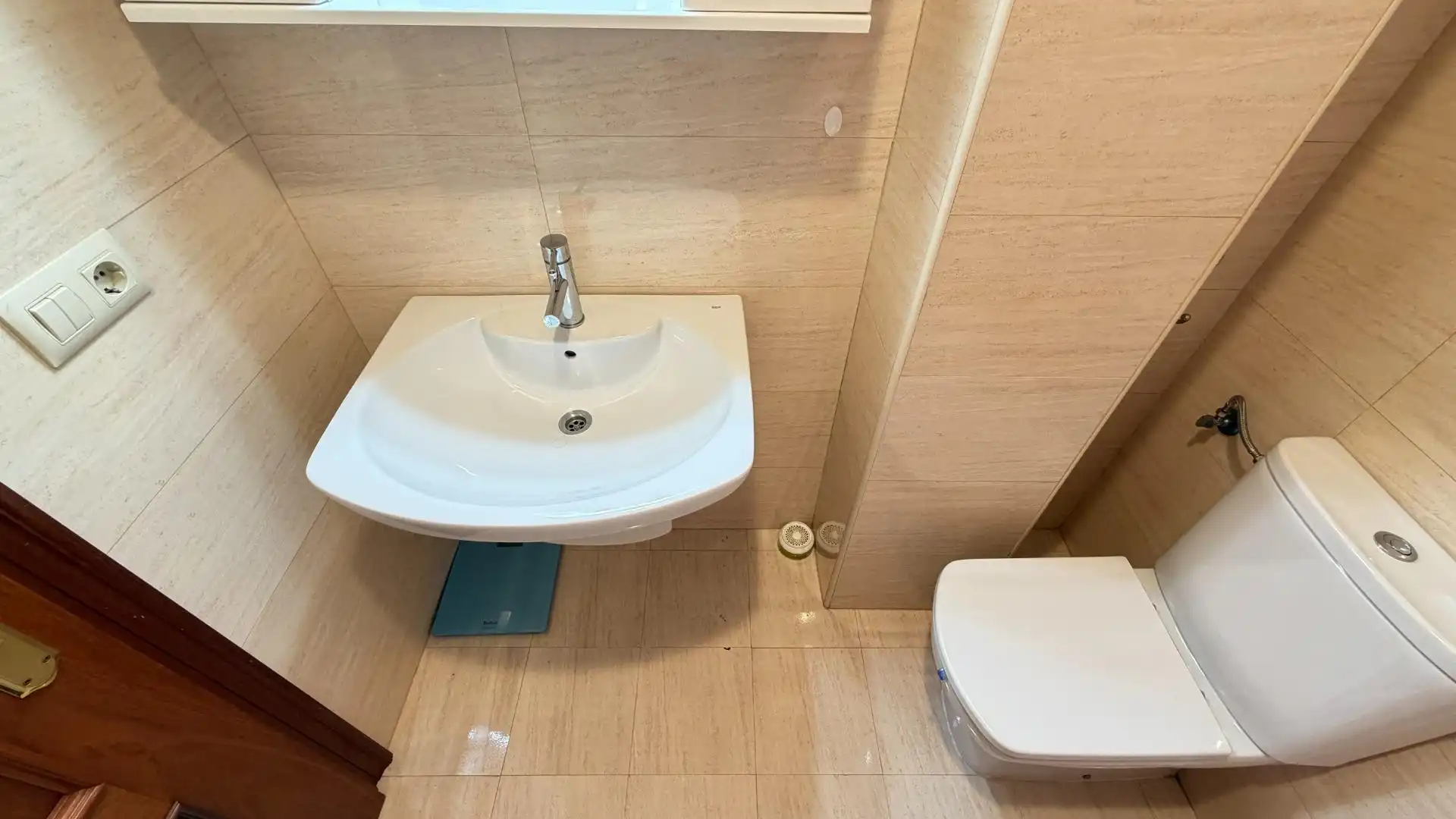 Badezimmer von Wohnung zum Verkauf in Vigo  mit Parkett, Abstellraum und Balkon