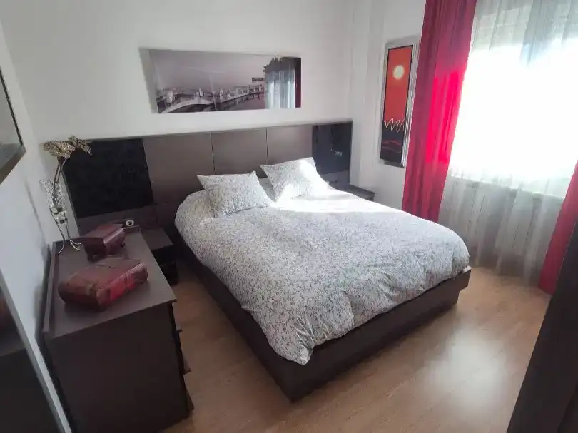 Dormitori de Pis en venda en Poblete amb Aire condicionat, Jardí privat i Parquet