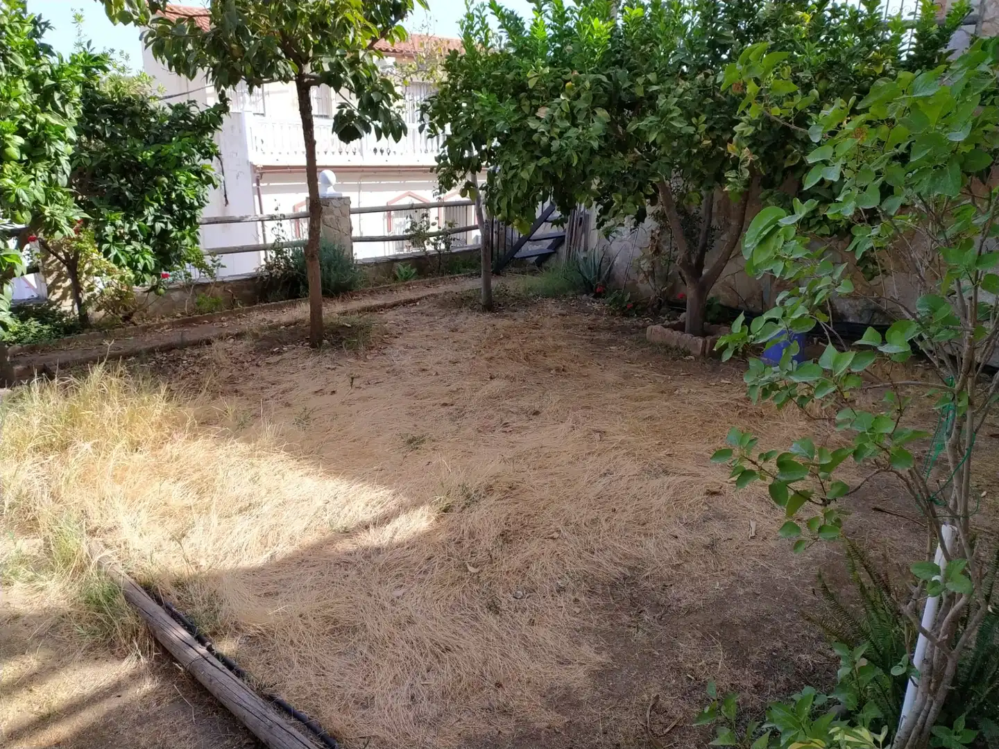 Jardí de Casa o xalet en venda en Villanueva del Río y Minas amb Aire condicionat, Jardí privat i Terrassa