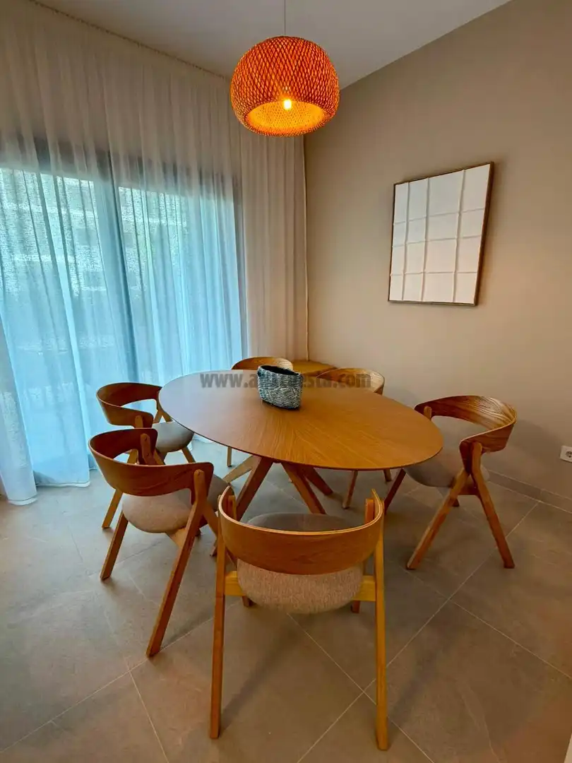 Comedor de Apartamento de alquiler en Estepona Pueblo
