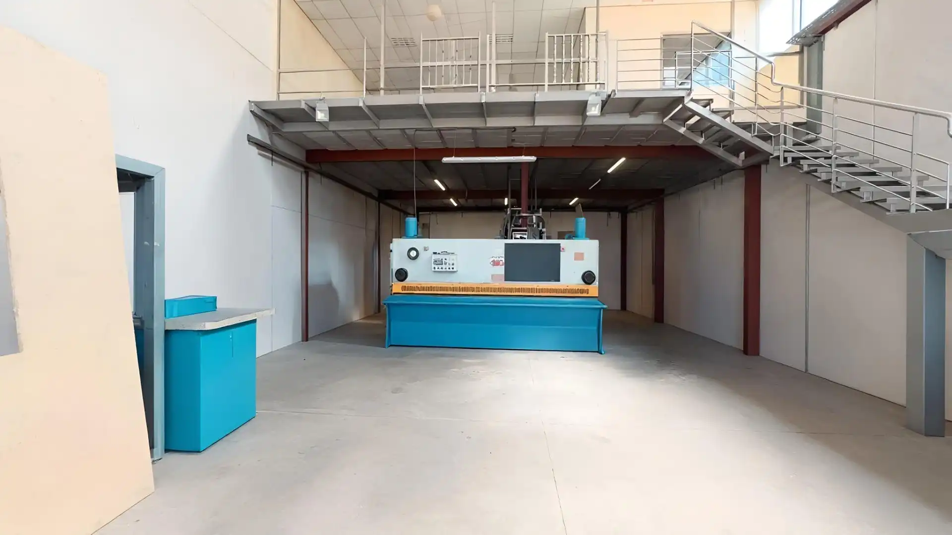 Nave industrial en venta en Finestrat
