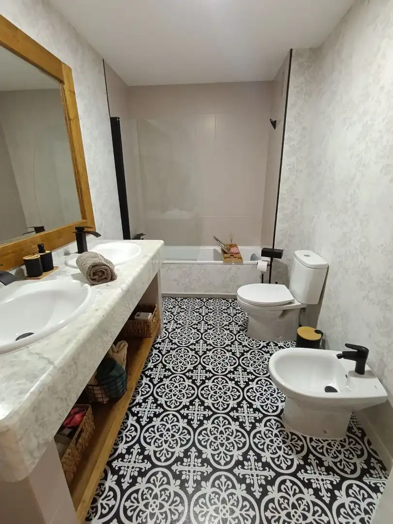 Baño de Casa o chalet en venta en Ciudad Real con Aire acondicionado, Calefacción y Parquet