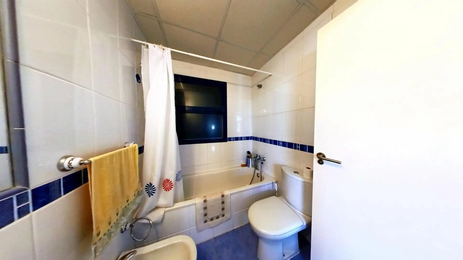Bany de Apartament en venda en Gualchos amb Aire condicionat, Calefacció i Terrassa
