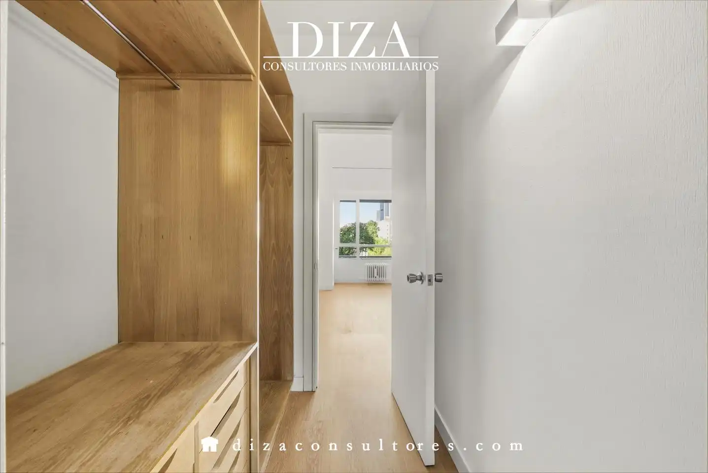 Bedroom of Flat for rent in Chamartín