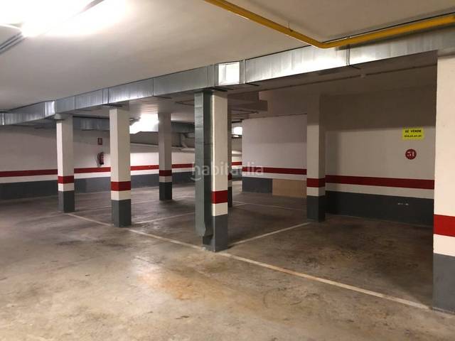 Garaje en Alquiler en Calle Calatayud, 31 en Los Olivos