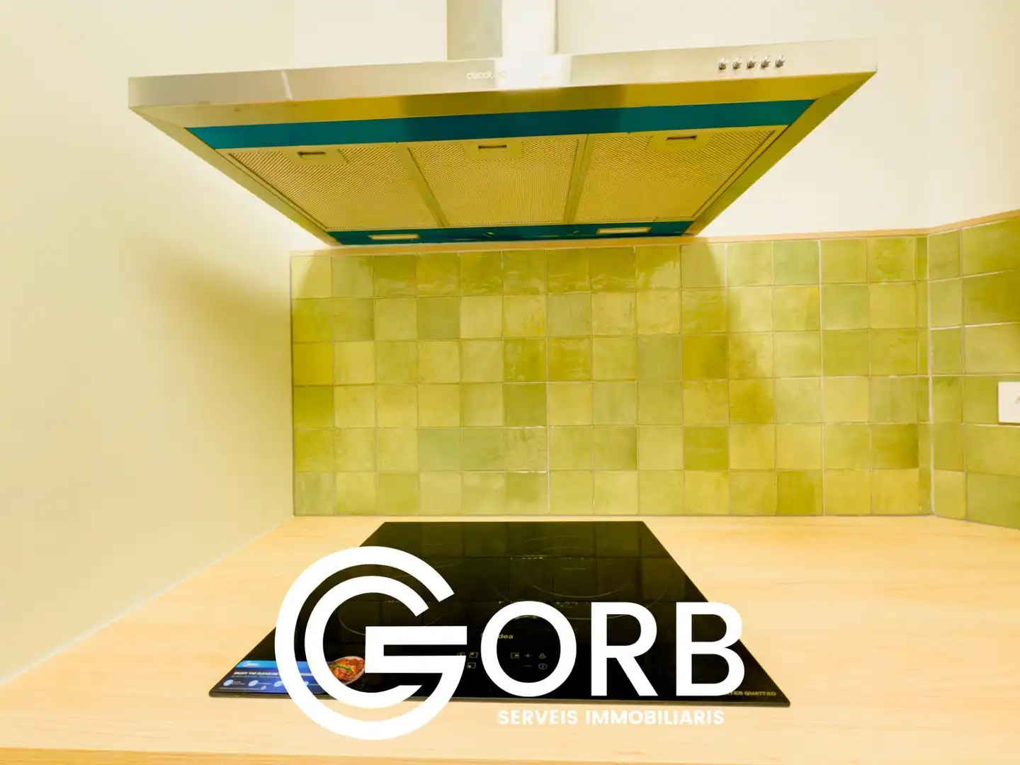 Kitchen of Ground floor for sale in Mataró  with Air Conditioner, Heating and Storage room