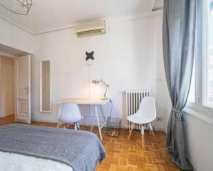 Bedroom of Apartment to share in  Madrid Capital