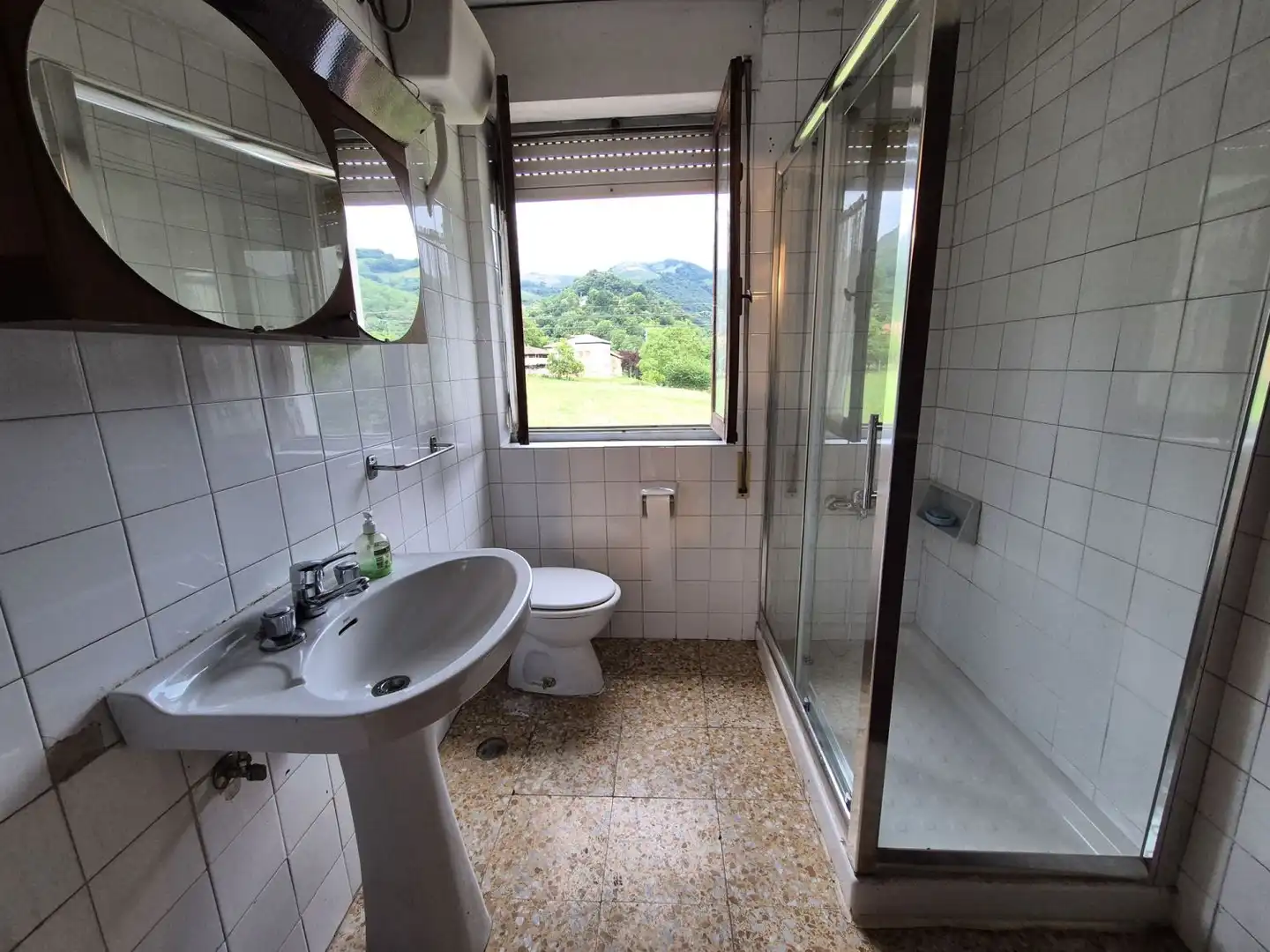 Casa con terraza en venta en Belmonte de Miranda, imagen 8