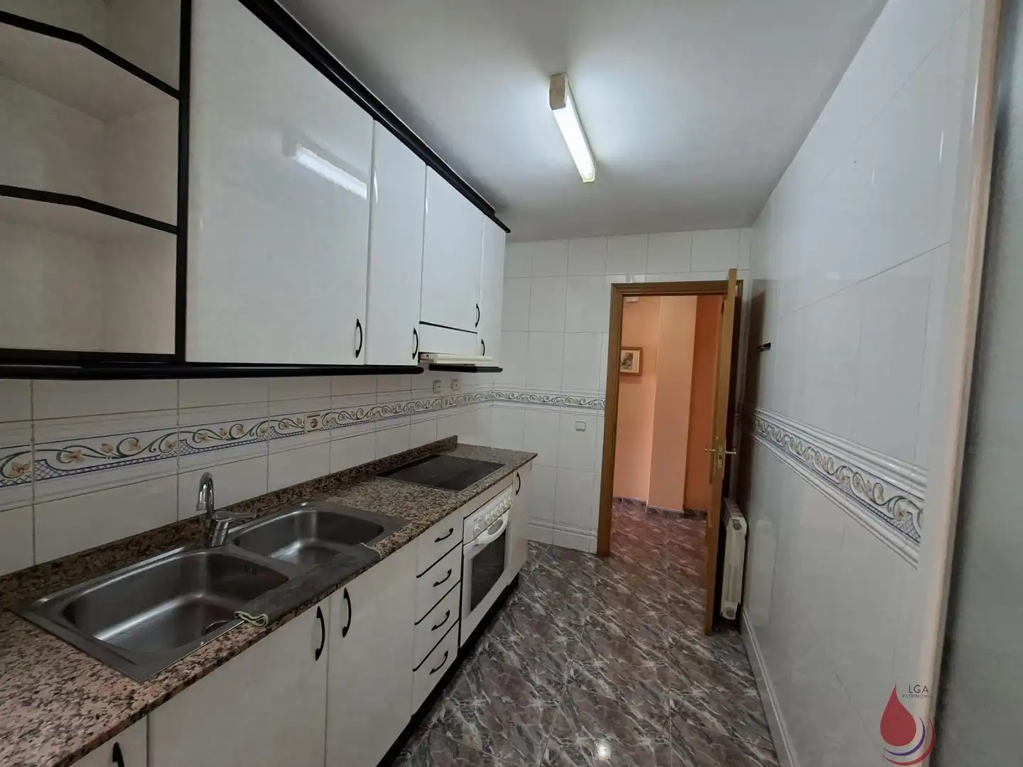 Kitchen of Flat for sale in El Vendrell  with Heating, Terrace and Balcony