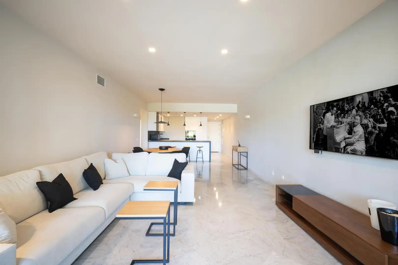 Apartament amb terrassa en venda a Milla de Oro, imagen 5
