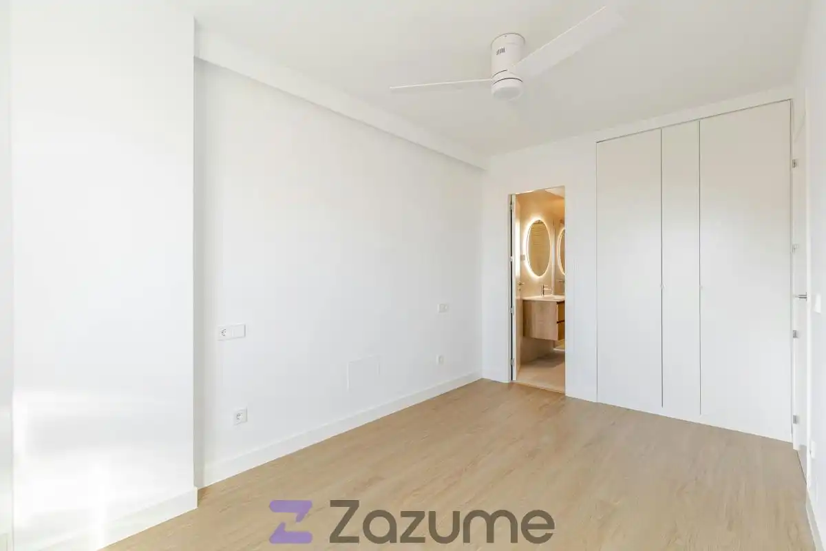 Flat with terrace to rent in Calle de Martínez Izquierdo, imagen 13