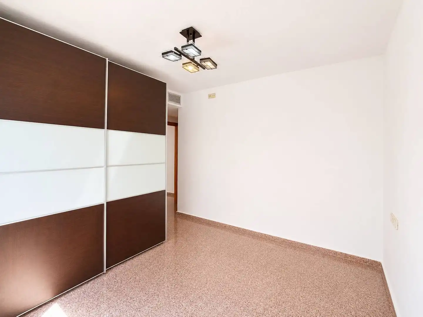 Piso en venta en San Vicente del Raspeig / Sant Vicent del Raspeig con Aire acondicionado y Terraza