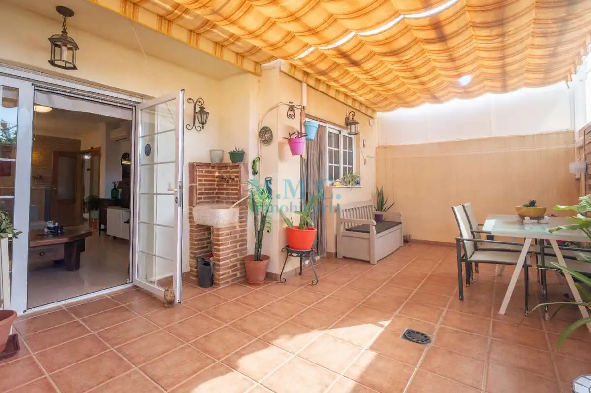 Terraza de Dúplex en venta en Aguadulce