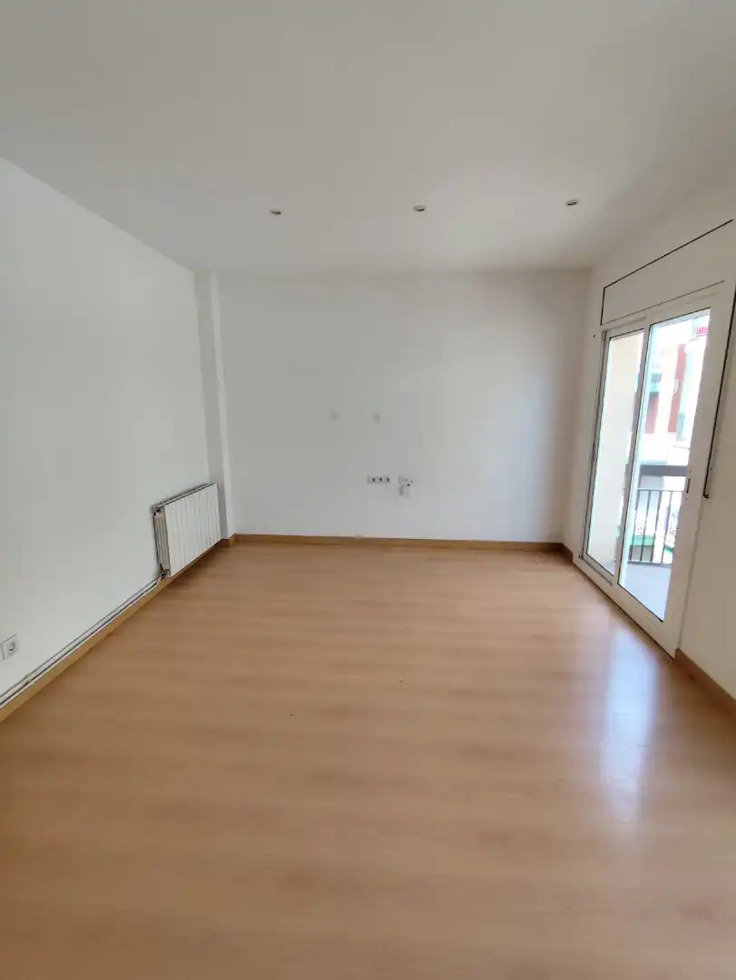 Piso en venta en Barcelona con Calefacción, Parquet y Horno