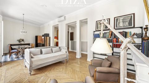 Photo 3 of Flat for sale in De Jovellanos, Cortes - Huertas, Madrid Capital