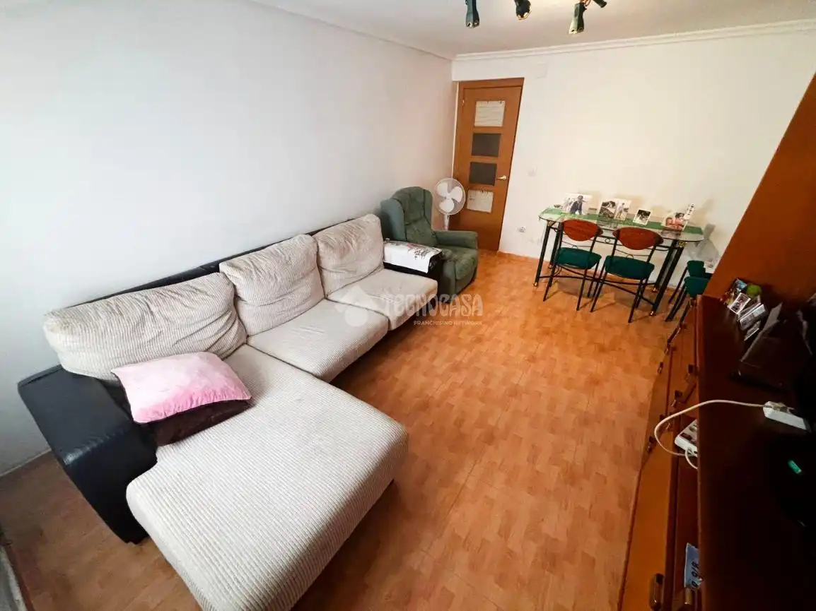 Sala d'estar de Pis en venda en Gallur amb Calefacció