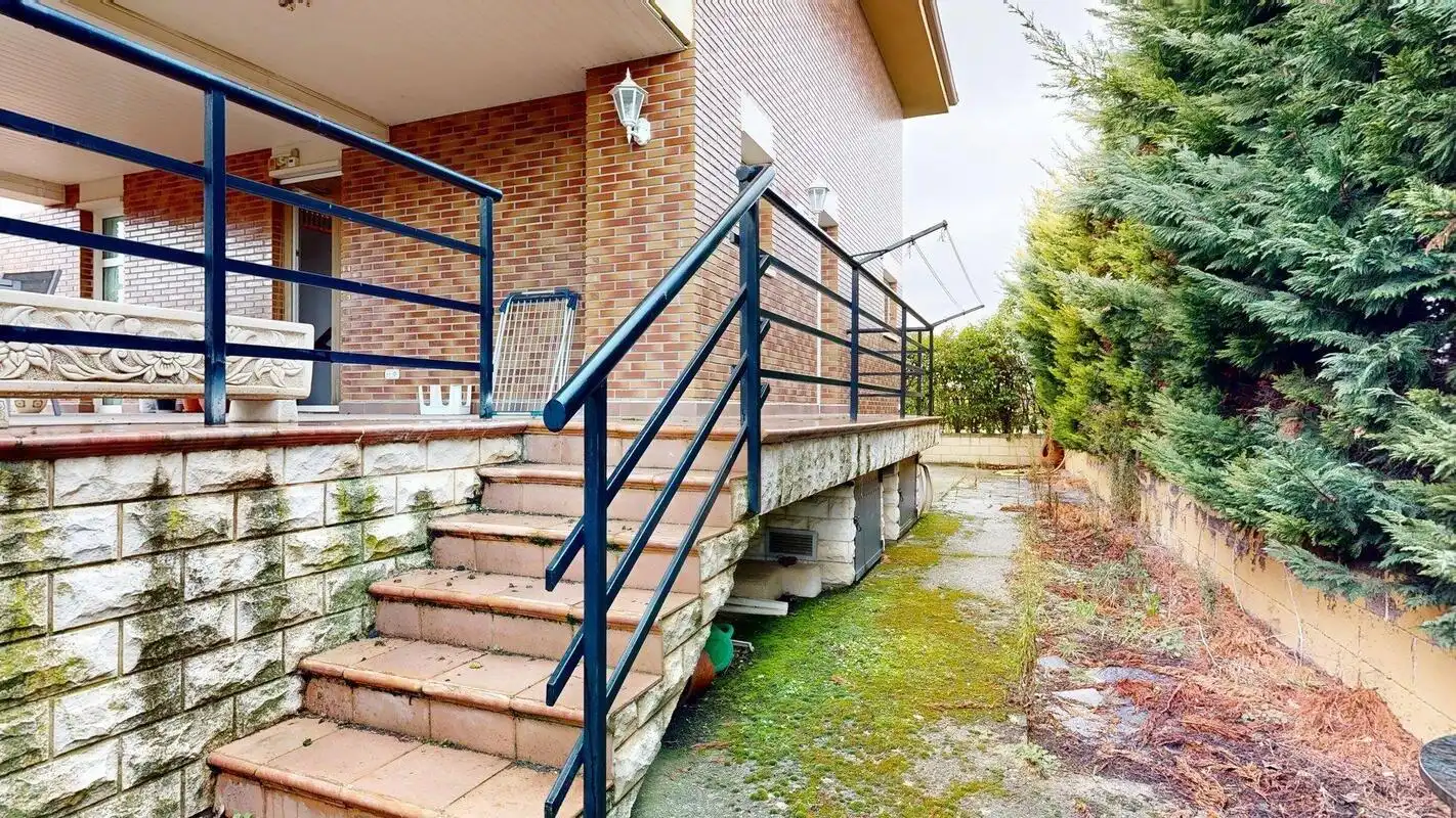 Casa o xalet en venda a Urbanizacion VALDEARENAS, Estación - San Antonio