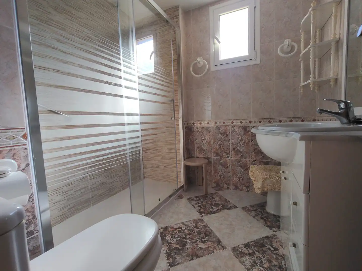 Baño de Apartamento en venta en Gandia con Aire acondicionado, Terraza y Amueblado