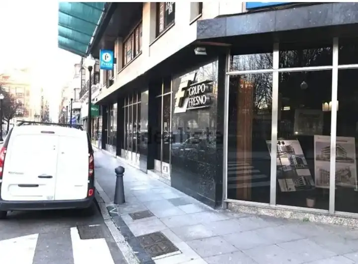 Gewerbefläche zur Miete in Calle Dindurra, imagen 5