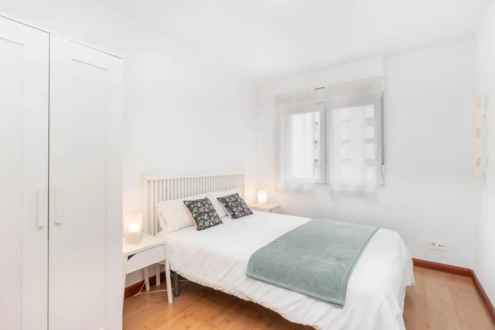 Habitación de Piso en venta en Gijón  con Calefacción y Amueblado
