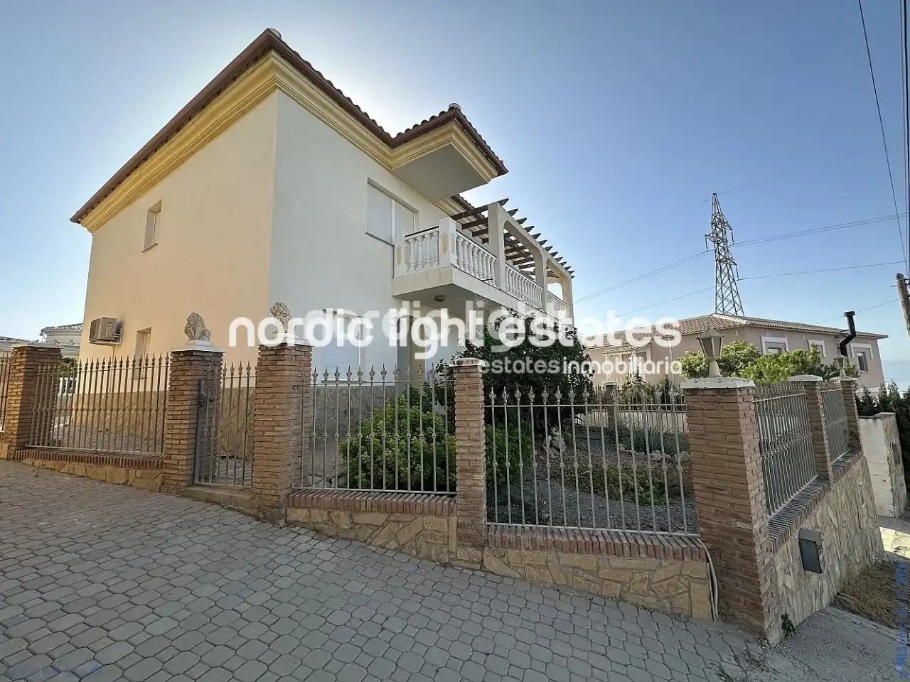 Haus mit Pool zum Verkauf in Algarrobo costa