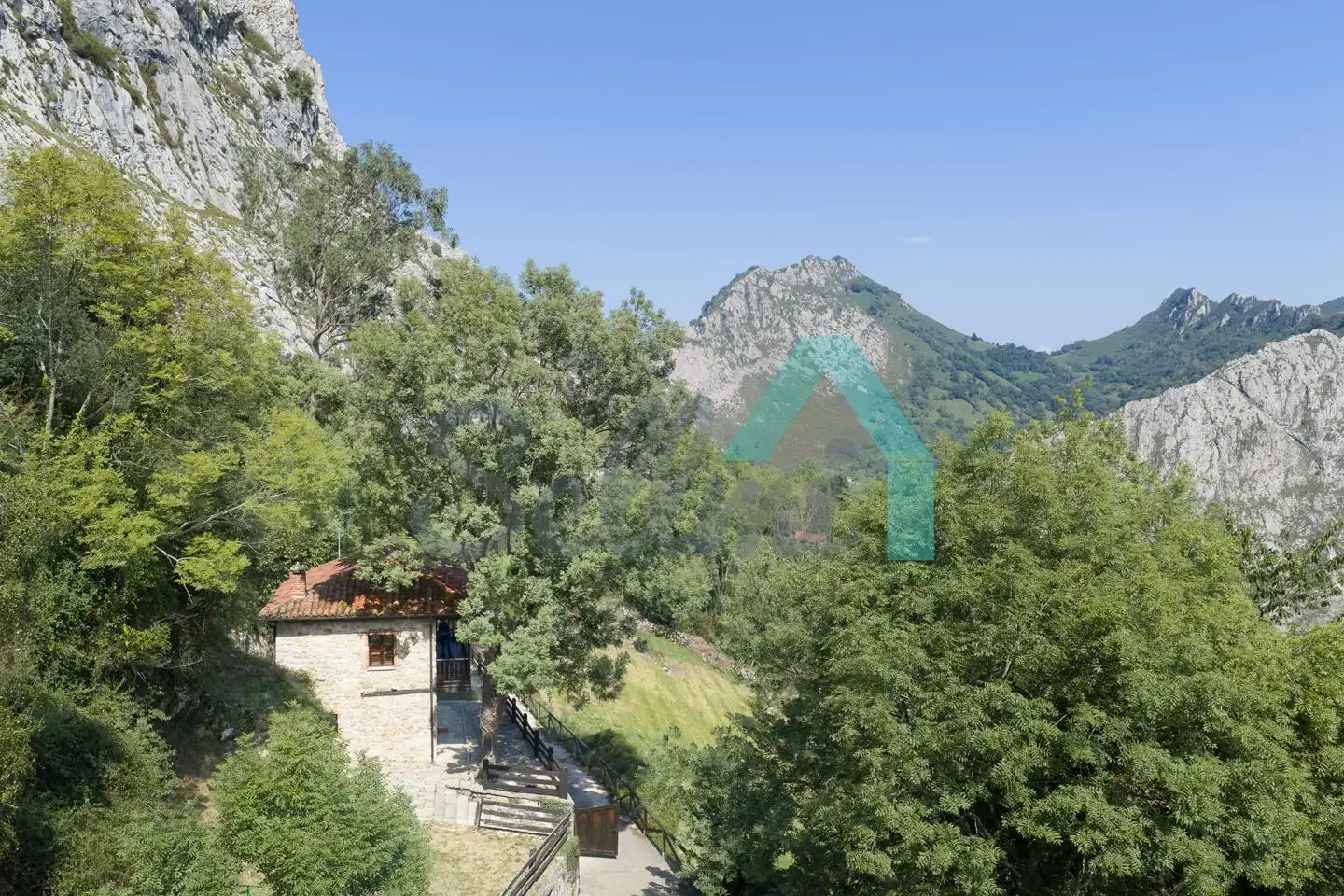 Jardín de Casa o chalet en venta en Morcín con Jardín privado, Terraza y Balcón