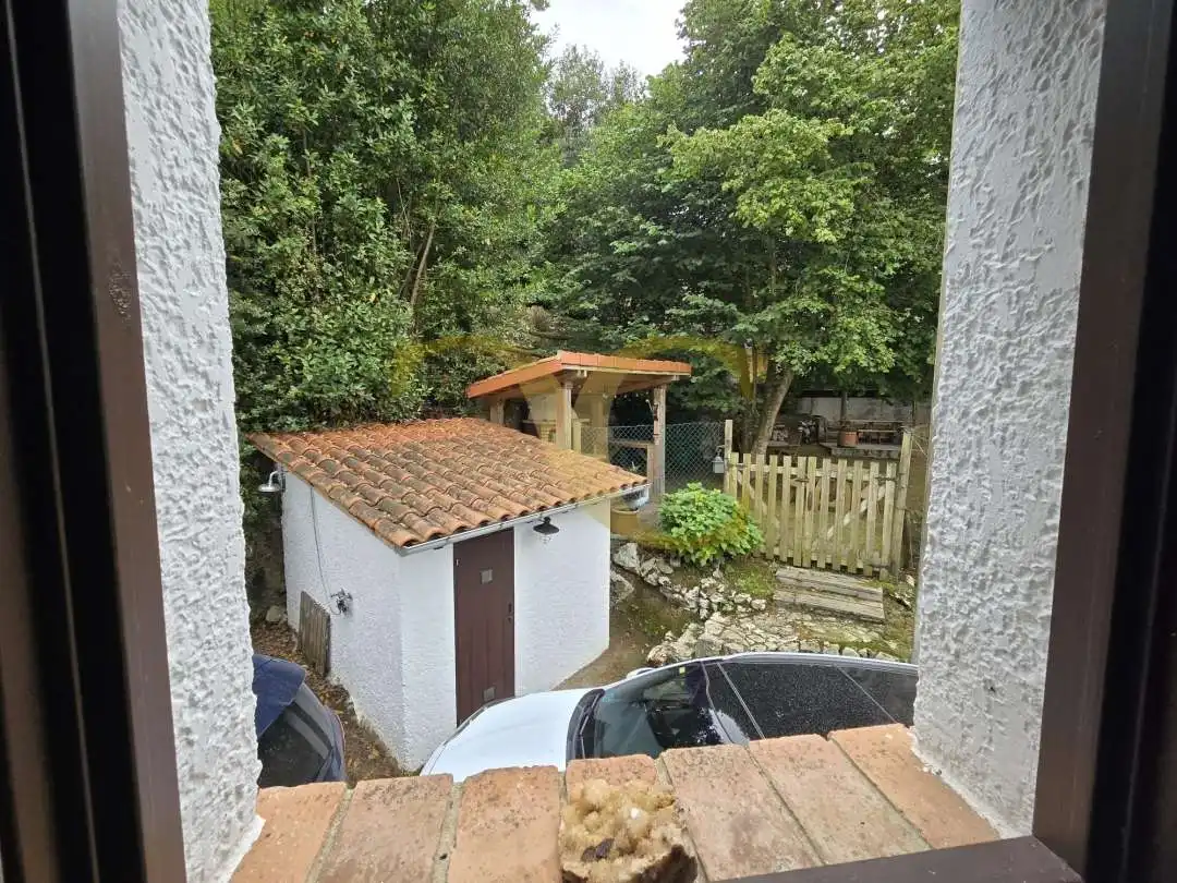 Jardí de Casa adosada en venda en Llanes amb Calefacció, Jardí privat i Terrassa