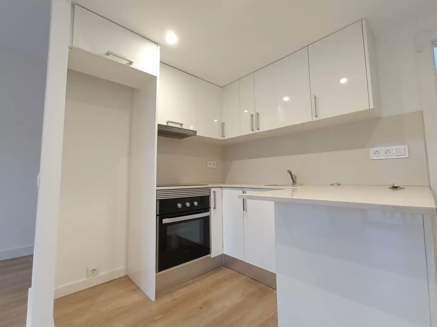 Flat for rent in Torrent, Centre