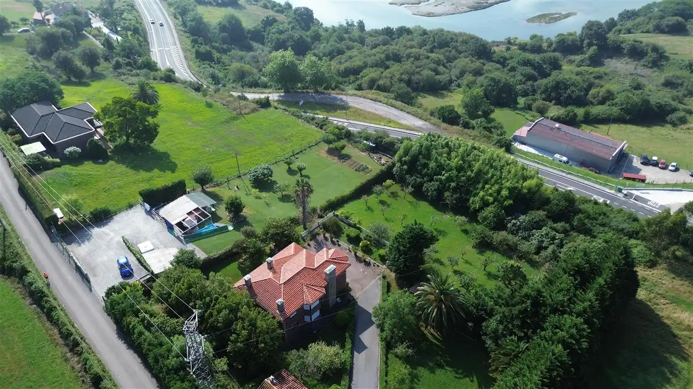 Exterior view of Houses for sale in San Vicente de la Barquera  with Heating, Private garden and Storage room