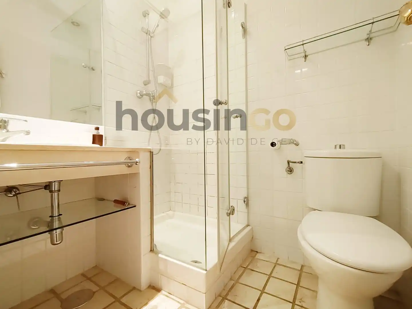 Bathroom of Duplexes for rent in Madrid  with Air Conditioner, Heating and Furnished