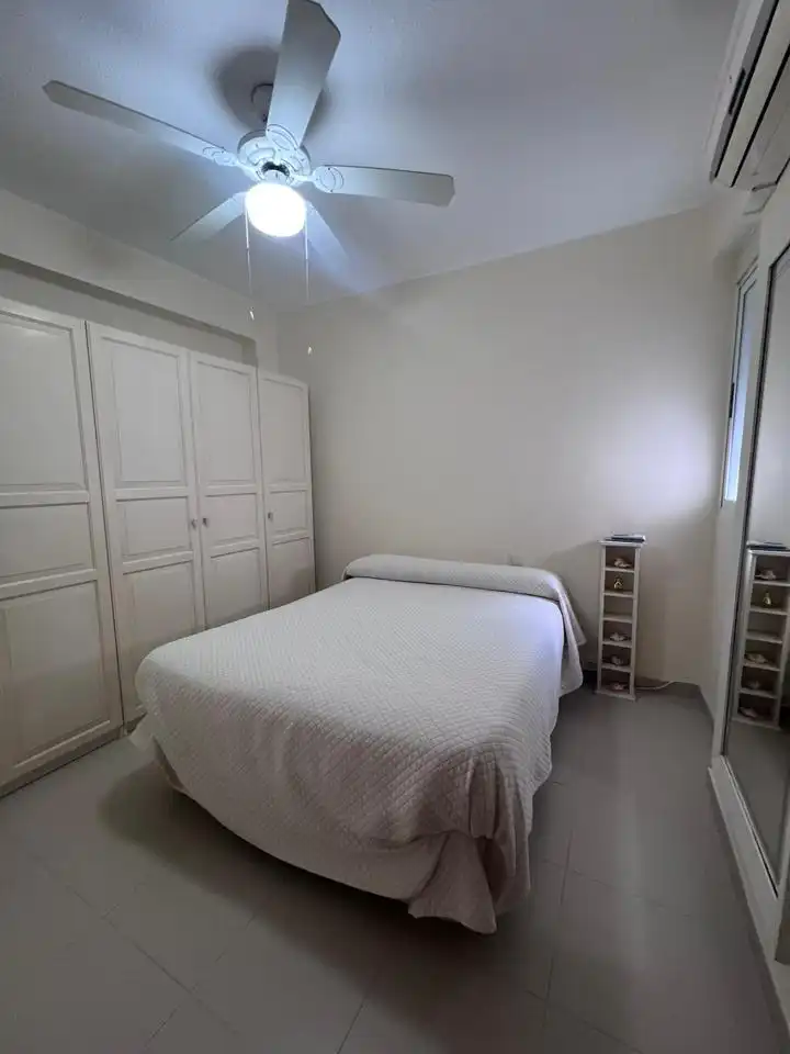Bedroom of Flat for rent in Cullera
