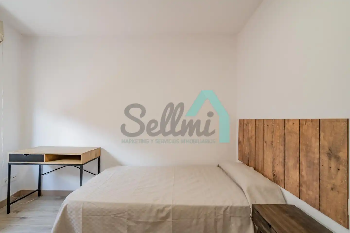 Zimmer in Álvaro De Albornoz, Laviada