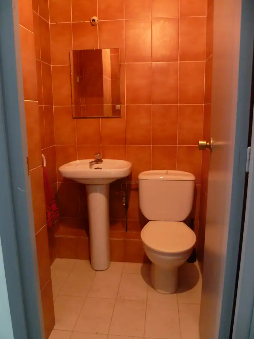 Badezimmer von Geschaftsraum zum Verkauf in Badalona