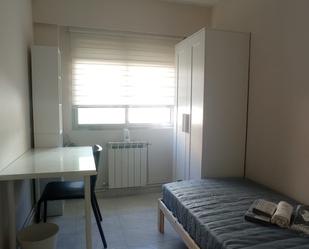 Bedroom of Flat to share in Móstoles  with Air Conditioner