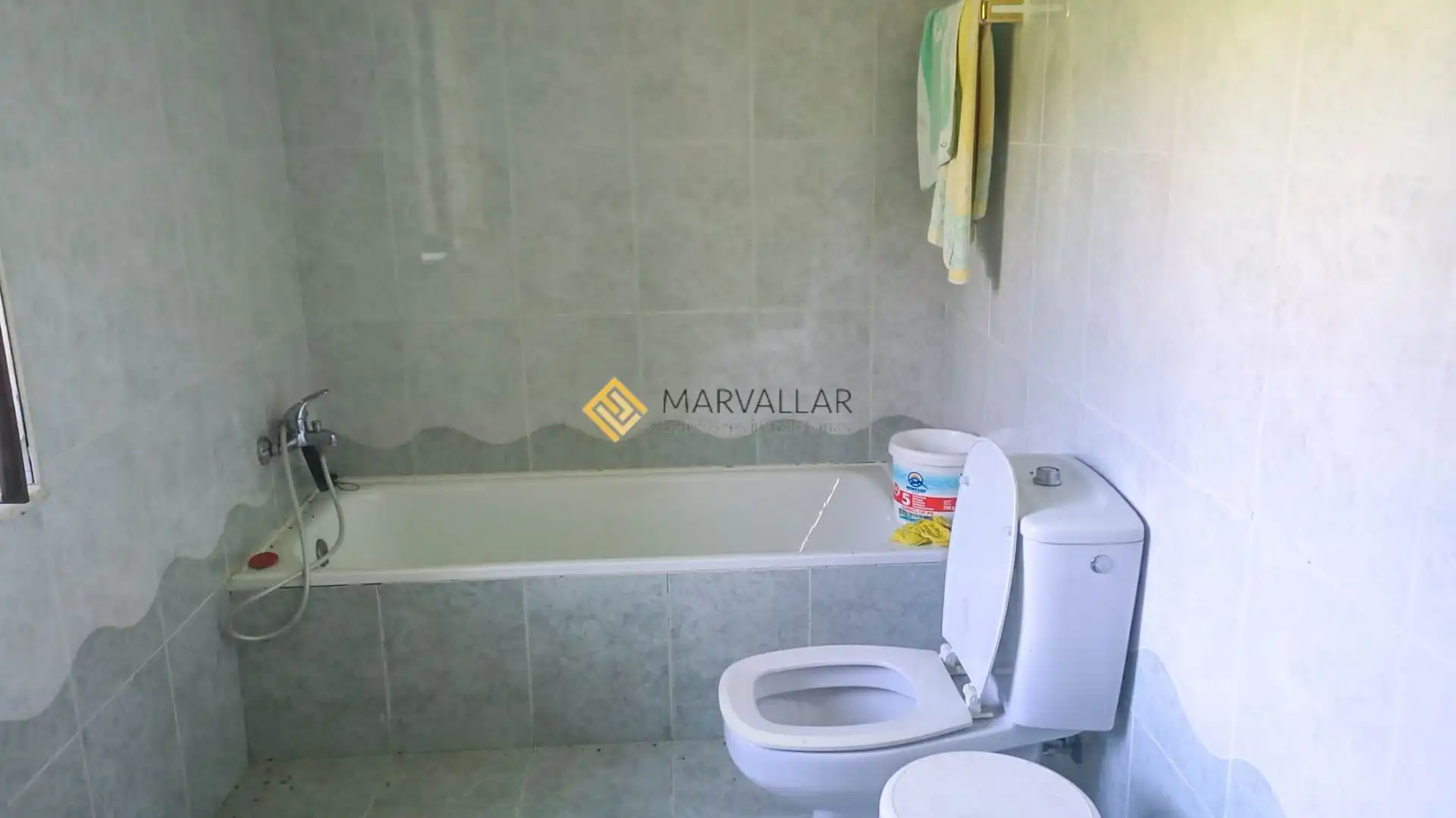 Baño de Casa o chalet en venta en Luena 