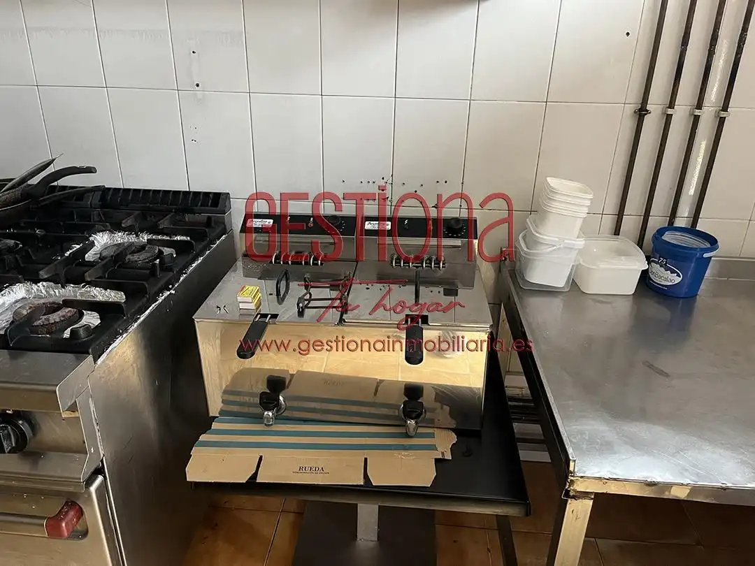 Gewerbefläche zum Verkauf in Palacio, imagen 18