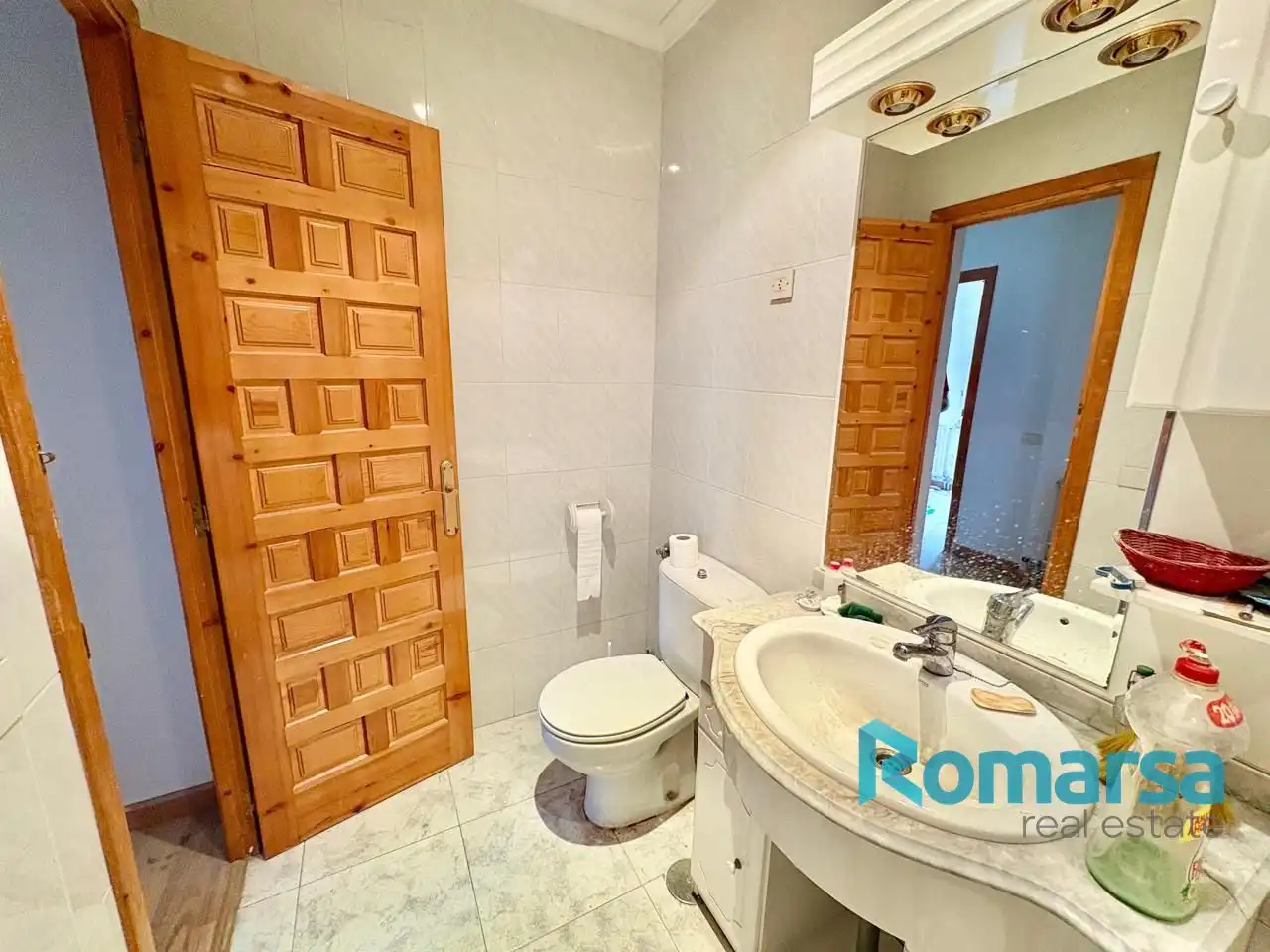Baño de Casa adosada en venta en Ávila con Calefacción, Terraza y Trastero