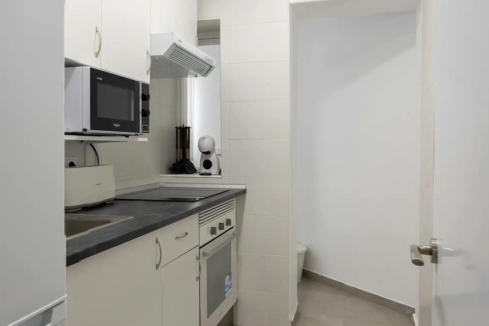 Cuina de Pis de lloguer en Getafe amb Calefacció, Moblat i Rentadora