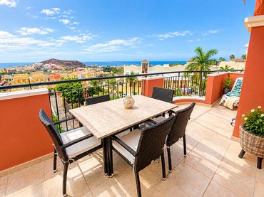 Apartament amb piscina de lloguer a Los Cristianos