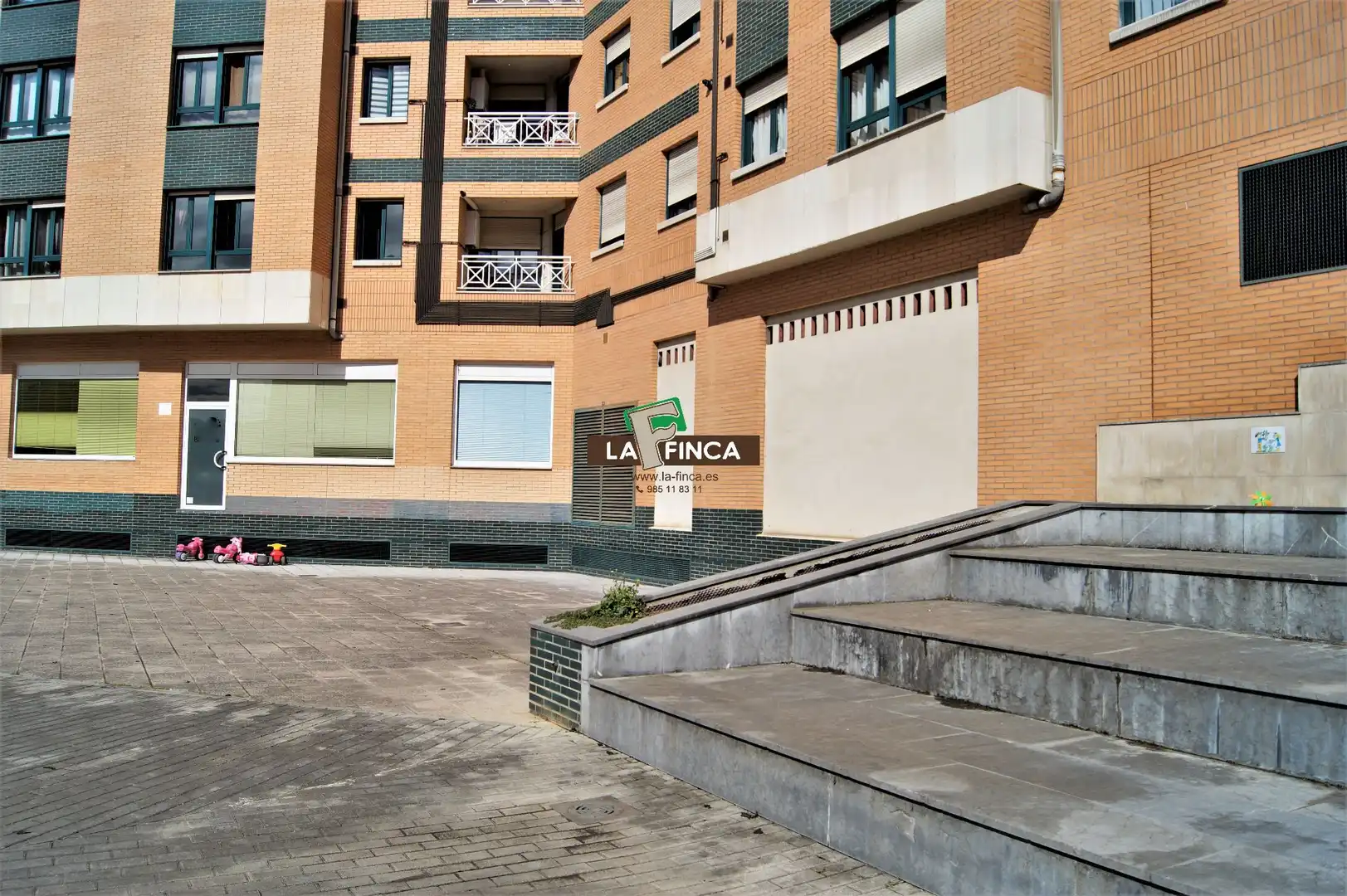 Exterior view of Commercial properties for rent in Oviedo 