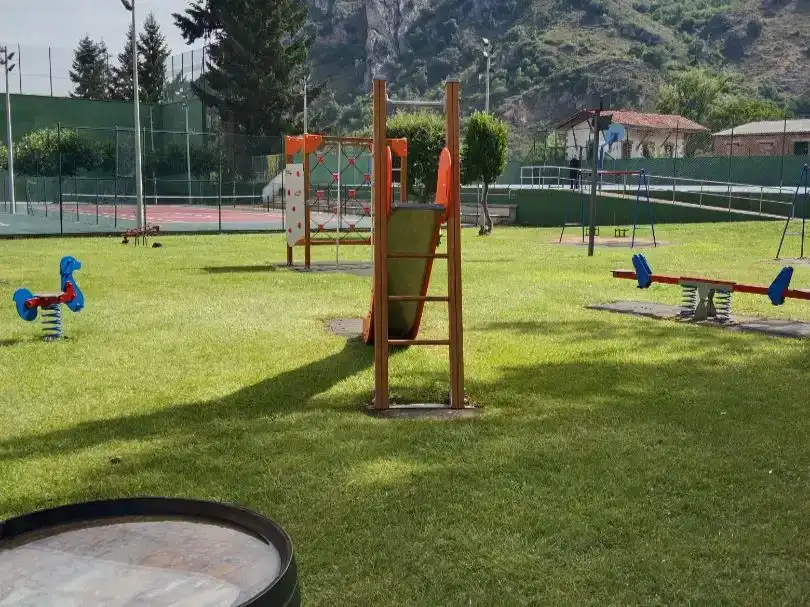 Aparcament de Pis en venda en Ezcaray amb Piscina i Balcó