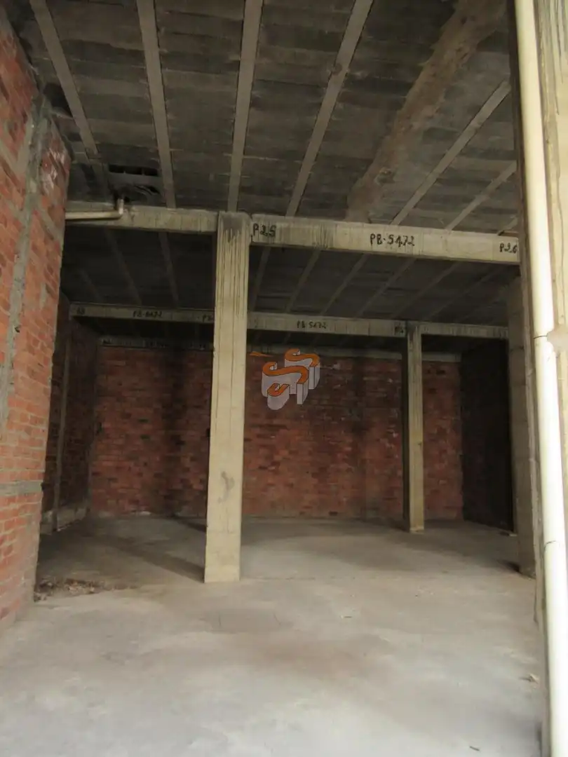 Local comercial en venta en A Malata - Catabois - Ciudad Jardín, imagen 4