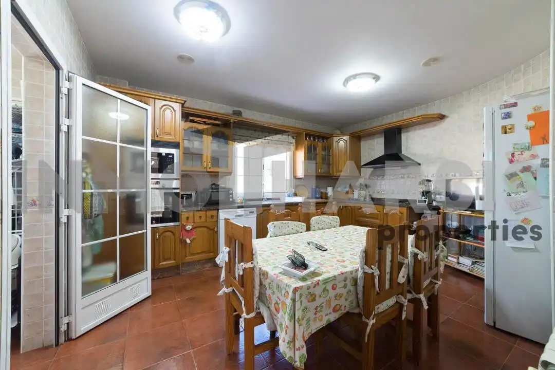 Villa mit Terrasse zum Verkauf in AVIACION (U) 1, imagen 30