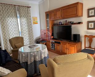 Living room of Flat for sale in Villanueva de la Serena  with Air Conditioner, Private garden and Storage room