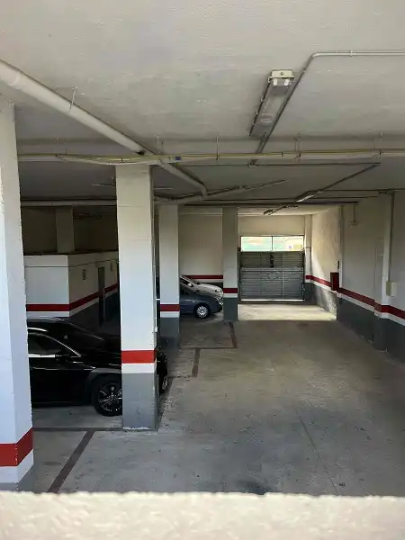 Parking de Piso en venta en Valls con Calefacción, Trastero y Horno