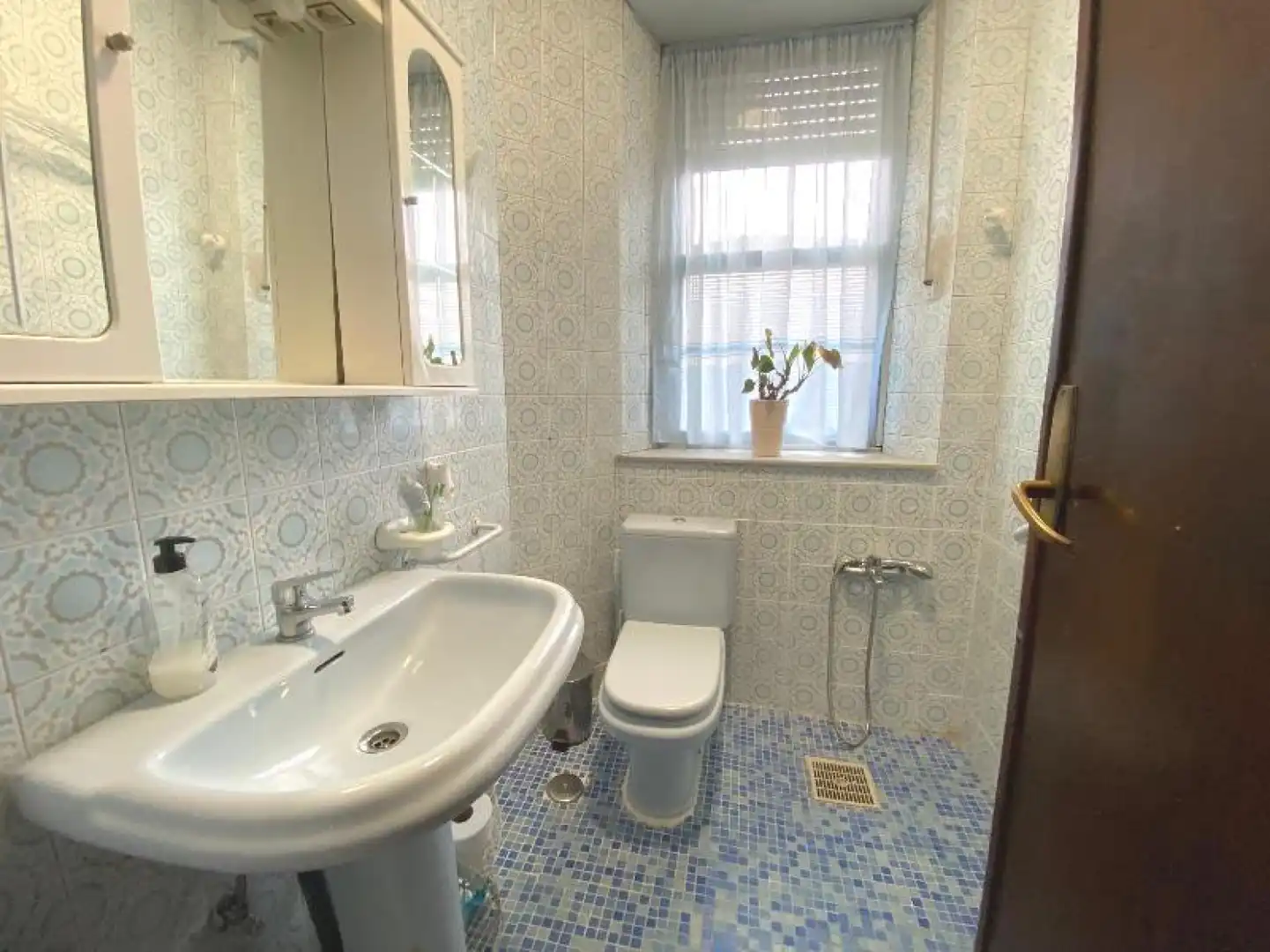 Baño de Casa o chalet en venta en Torrelavega  con Calefacción, Trastero y Balcón