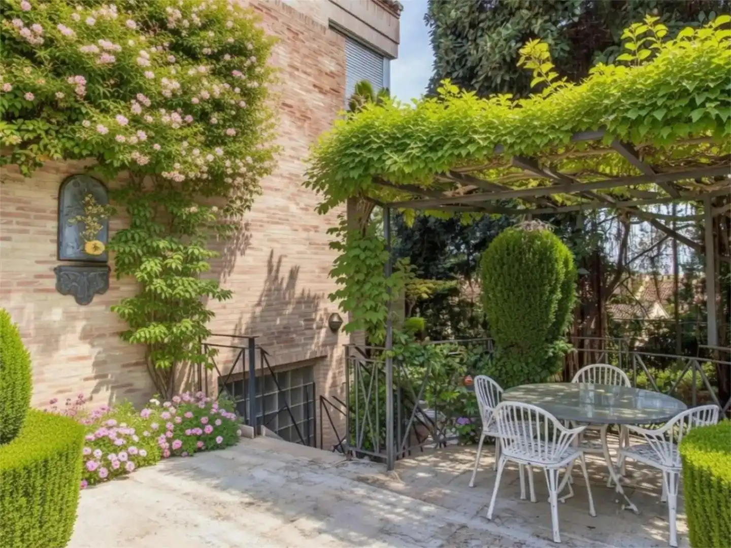 Terrassa de Casa o xalet en venda en Godella amb Aire condicionat, Piscina i Balcó