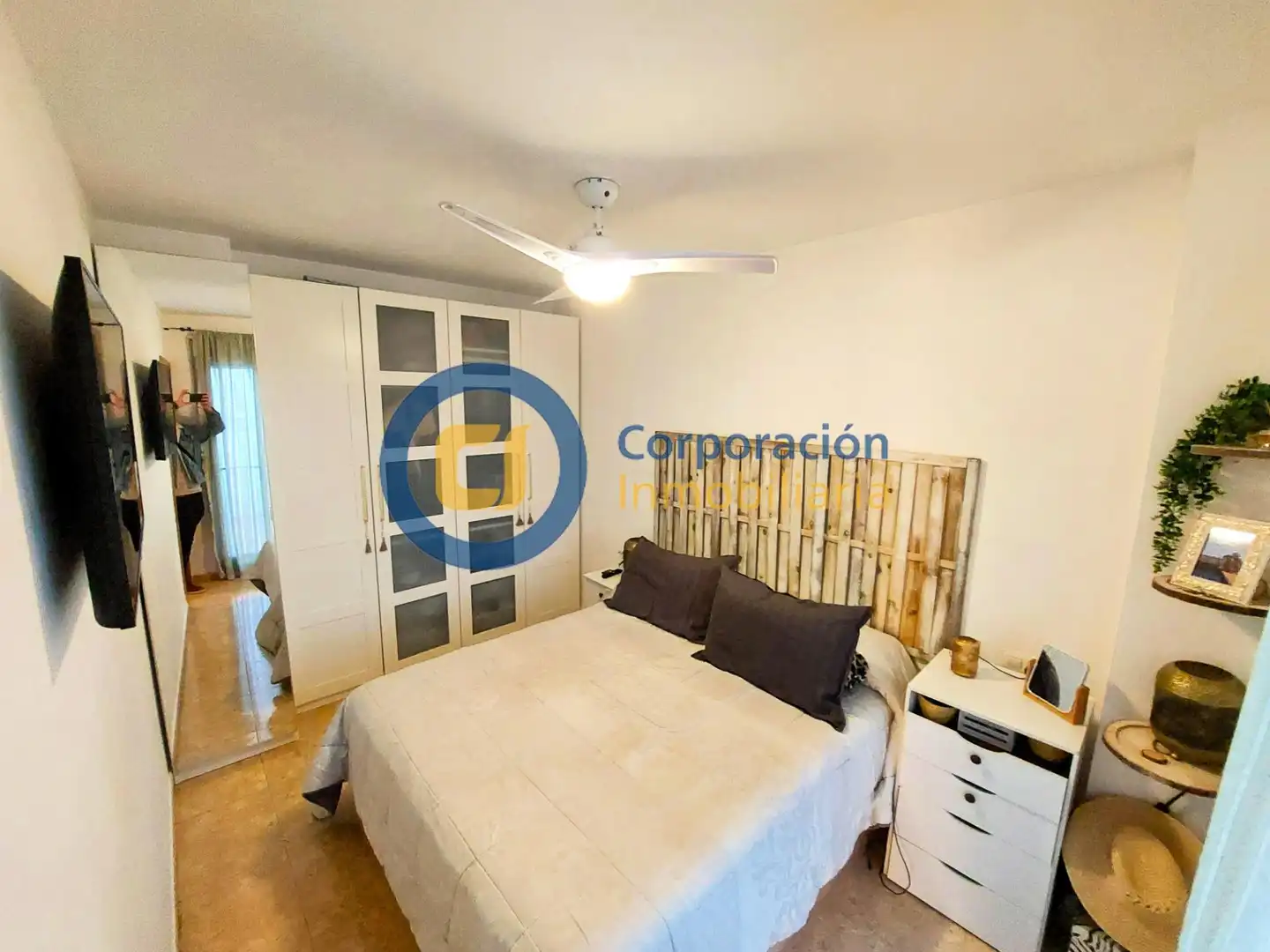 Habitación de Ático en venta en Lorca con Aire acondicionado, Terraza y Trastero