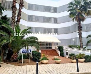 Exterior view of Flat to rent in Sant Josep de sa Talaia  with Air Conditioner, Terrace and Swimming Pool