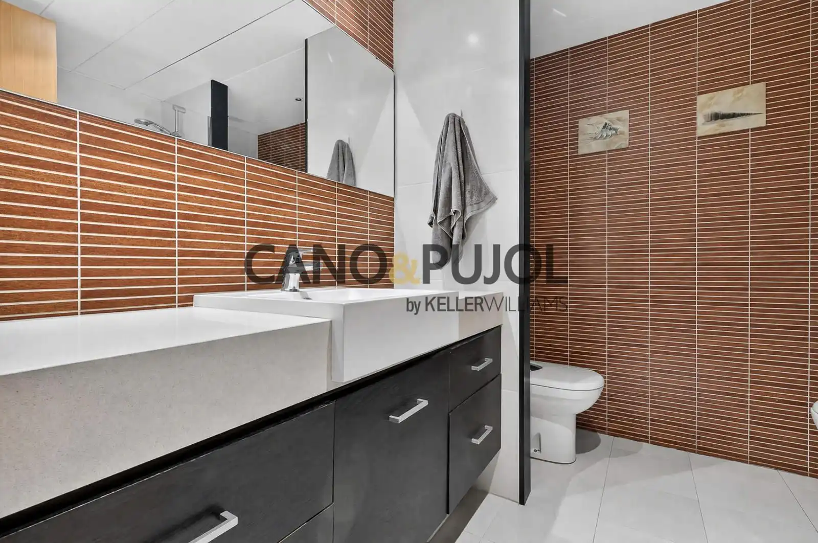 Bany de Pis en venda en Sant Cugat del Vallès amb Aire condicionat, Calefacció i Parquet